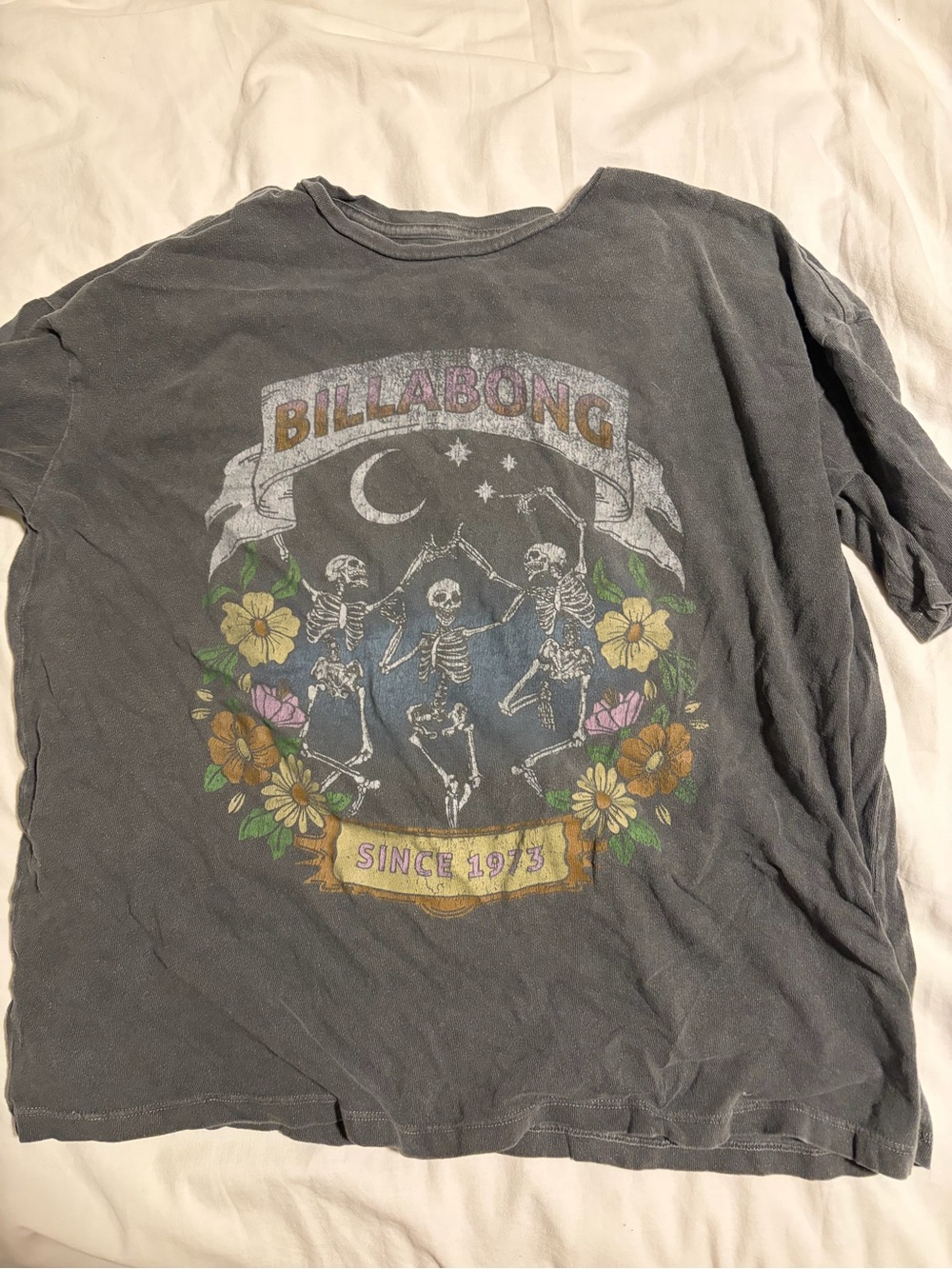 Billabong Gray Short Sleeve Tee with Colorful Skeleton Graphic